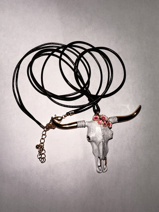 Steer Skull Long Horn Necklace