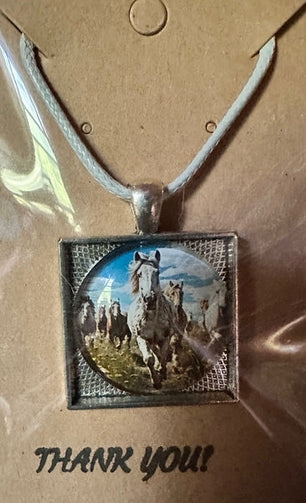 Cabochon Necklace